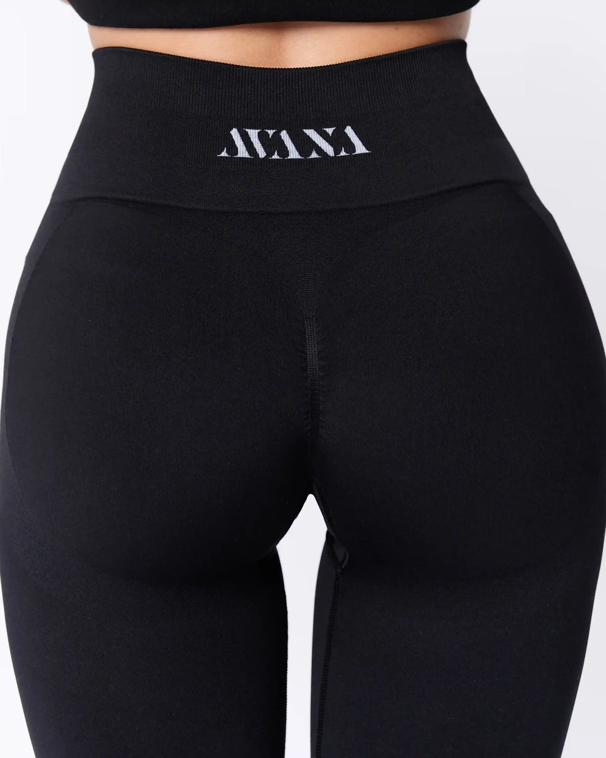 AVANA Black — Originalfoto 4